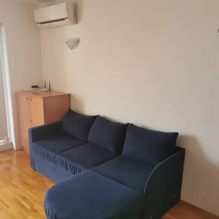 Tonco Baška Voda