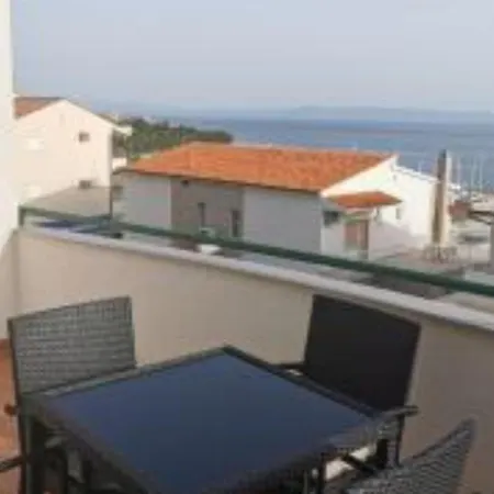 Tonco Apartment *