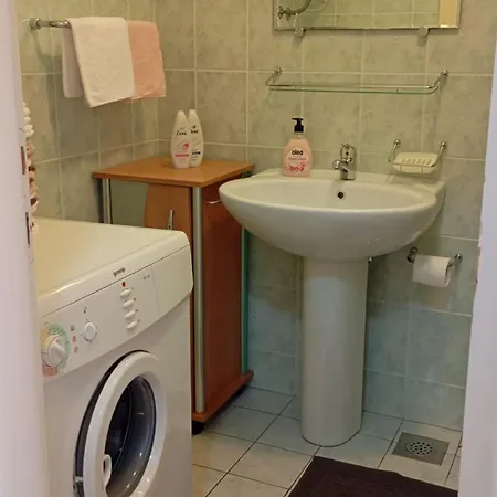Tonco Apartment Baska Voda